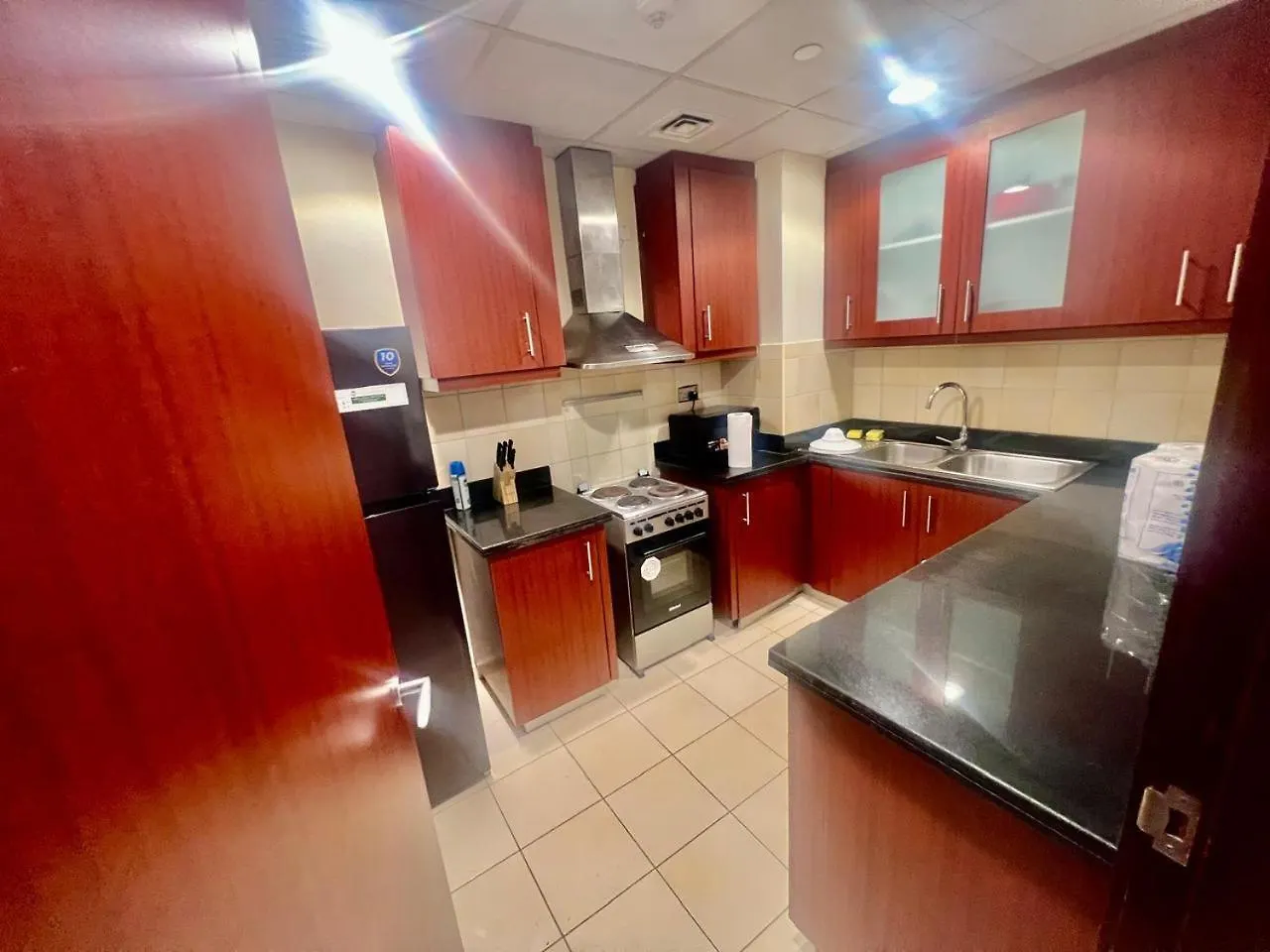 Luxury Apartment With Lake View In The Walk At Jbr!